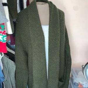 American Eagle Cardigan